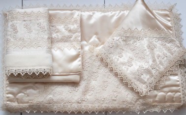 Çeyiz Diyarı - حزمه (صره) مطرزه لون بني Çeyiz Diyarı - حزمه (صره) مطرزه لون بني