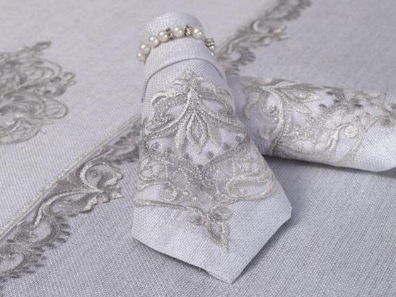 26 Piece Elegant Table Cloth Set - Silver
