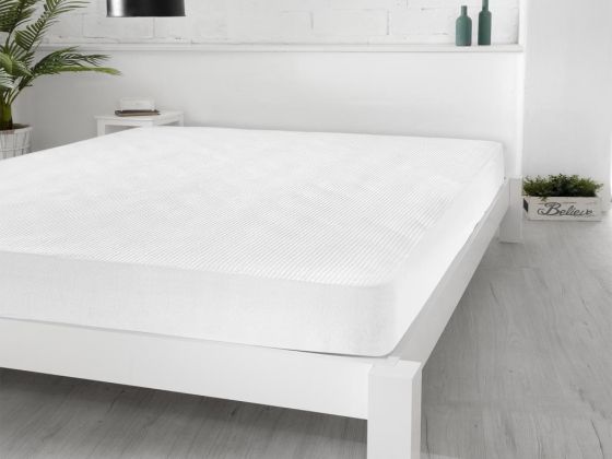 3D Quilted Liquid Proof 90X190cm Fitted Single Size Mattress Protector