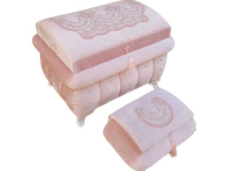 Dowry World - Ağça Lüks Taşlı Püsküllü 2'li Çeyiz Sandığı Pudra Dowry World - Ağça Lüks Taşlı Püsküllü 2'li Çeyiz Sandığı Pudra