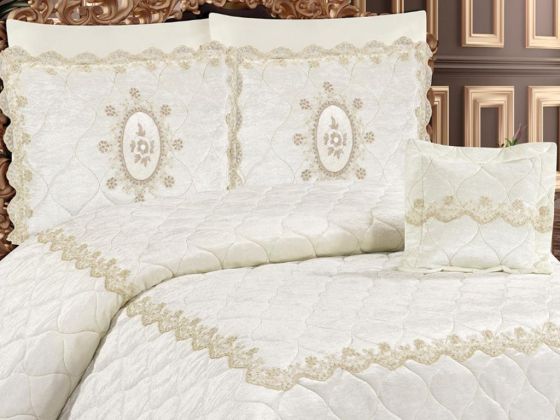 Amadora Velvet Lace Bedspread Cream