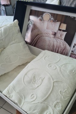 Anatolia Tulip Chenille Bedspread Set 4pcs, Coverlet 260x260 with Pillowcase, Jacquard Fabric, Full Size, Double Size Cream - Thumbnail