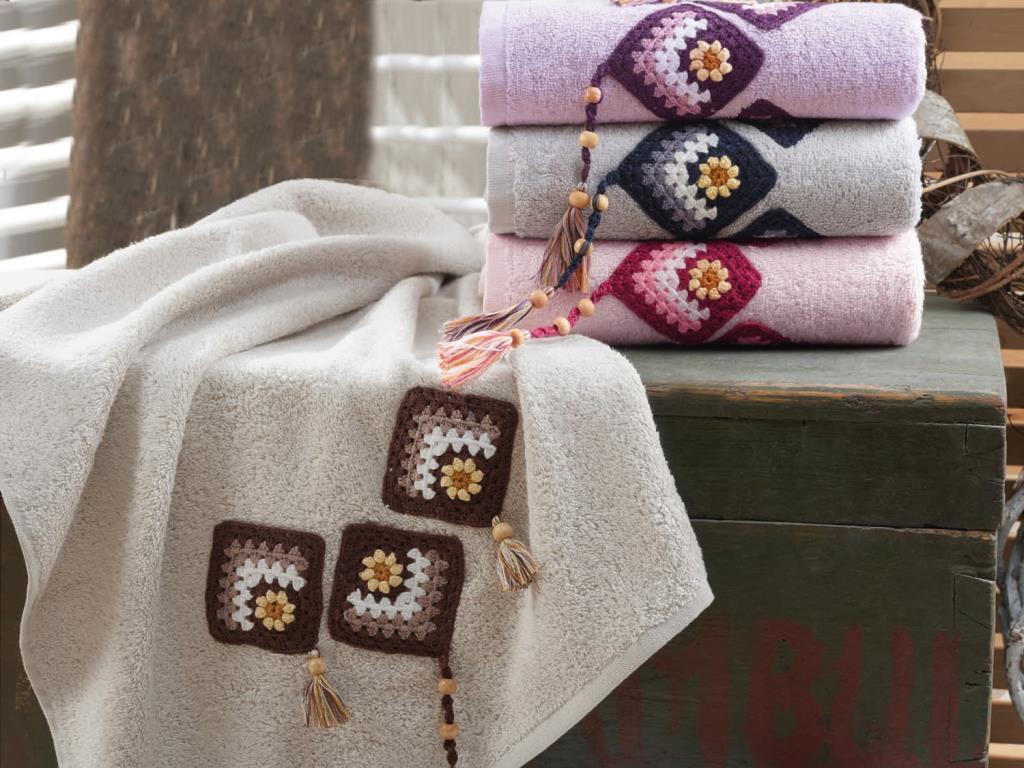 Çeyiz Diyarı - Angelina 3D Tasseled Hand Face Towel - 3 Colors Çeyiz Diyarı - Angelina 3D Tasseled Hand Face Towel - 3 Colors