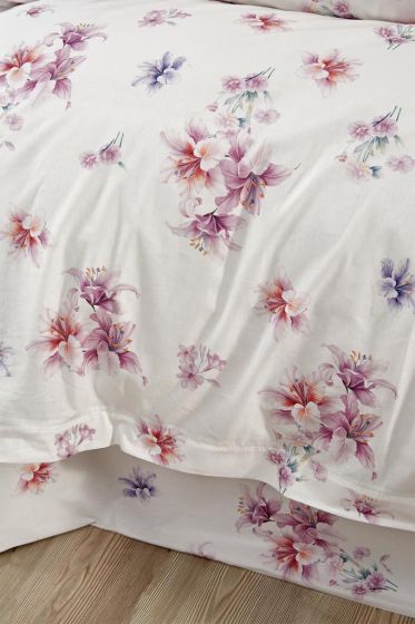 Aynur Bedding Set 4 Pcs, Duvet Cover, Bed Sheet, Pillowcase, Double Size, Self Patterned, Wedding, Daily use