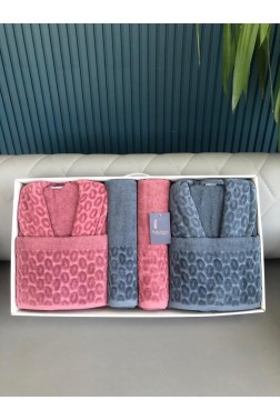 Çeyiz Diyarı - Badem 6 Piece Family Sauna and Bath Set, Bathrobe, Bath Towel 90x150, Hair Towel 50x90, Dry Rose Oil Çeyiz Diyarı - Badem 6 Piece Family Sauna and Bath Set, Bathrobe, Bath Towel 90x150, Hair Towel 50x90, Dry Rose Oil