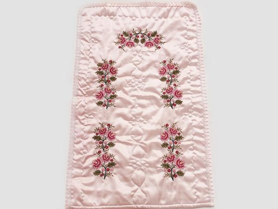 Burgundy Rose Embroidered Pink Prayer Rug