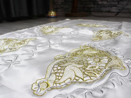 Buğlem Embroidered Luxury Satin Prayer's Rug - Gold