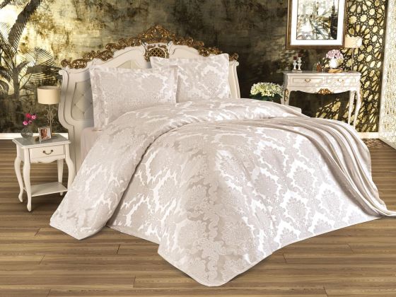  Busem Jacquard Chenille Bed Cover Cream