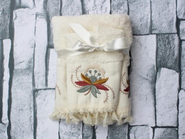 Dowry World Aysira Embroidered 2 Pcs Towel Set Cream - Thumbnail
