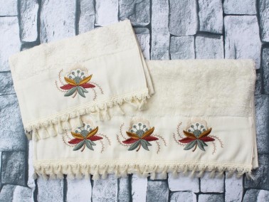 Dowry World Aysira Embroidered 2 Pcs Towel Set Cream - Thumbnail