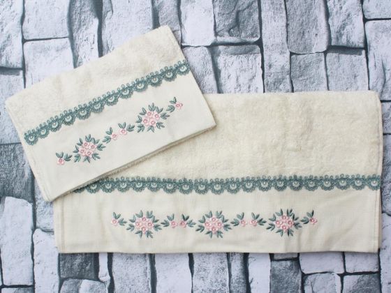 Dowry World Benita Embroidered 2 Pcs Towel Set White Turquoise