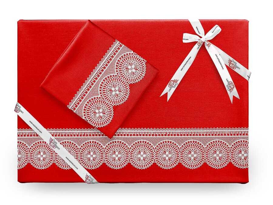 Dowry World - Dowry World Birella Plain French Laced Duvet Cover Set Red Dowry World - Dowry World Birella Plain French Laced Duvet Cover Set Red