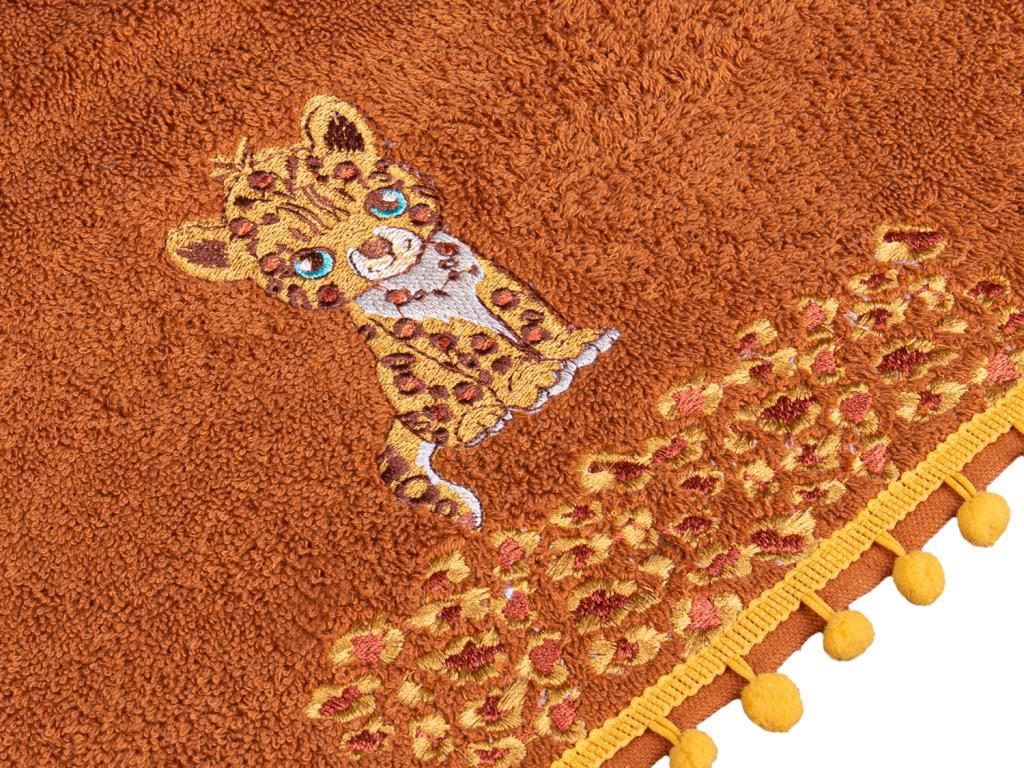 Dowry World Cheetah Hand Face Towel Brown