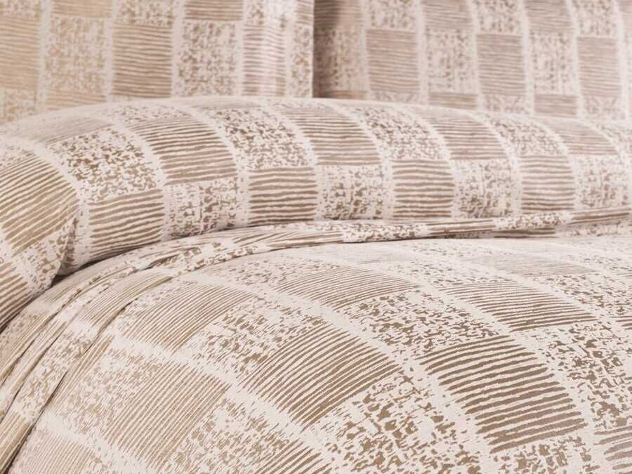 Dowry World Elenora Bedspread Cappucino