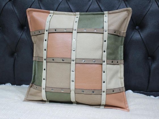 Dowry World Esquize Leather Cushion Cover Green