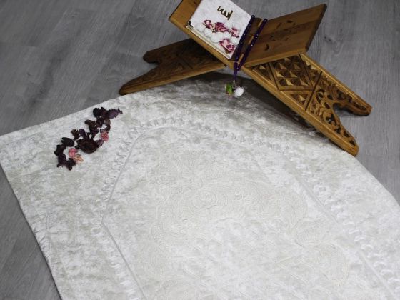 Land of Dowry French Guipure Lisa Velvet Prayer Rug Cream Cream