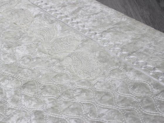 Land of Dowry French Guipure Lisa Velvet Prayer Rug Cream Cream