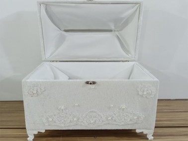 Dowry World Hook Pleated Square Jewelry Chest Cream - Thumbnail