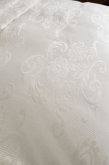Dowry World Lale Double Bedspread - Cream 