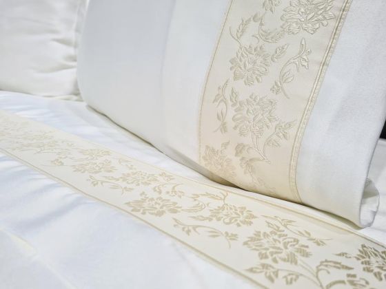 Dowry Land Tulip Cotton Satin Duvet Cover Set Cream Gold