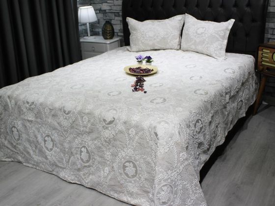 Dowry Land Nisa Jacquard Bedspread Cappucino