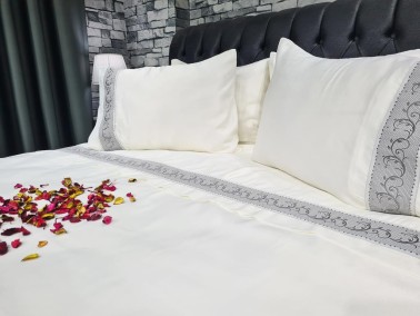 Dowry Land Orchid Cotton Satin Duvet Cover Set Cream Gray - Thumbnail