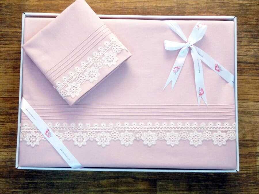 Dowry World - Dowry World Serimo French Guipure Duvet Cover Set Powder Dowry World - Dowry World Serimo French Guipure Duvet Cover Set Powder