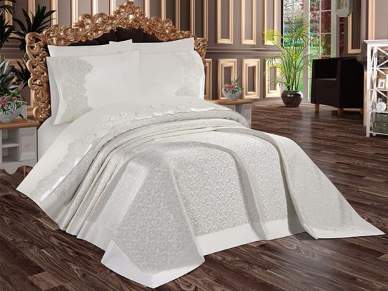 Dowry World Ebrari 6 Piece Chenille Bedspread Set Cream