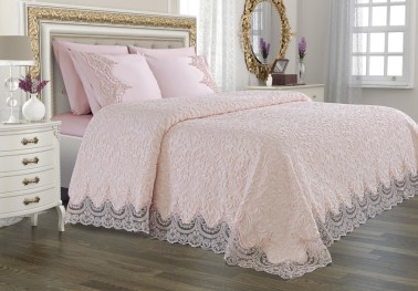 Çeyiz Diyarı - Çeyizlikطقم بطانيه بالتطريز الفرنسي لون وردي فاتح  Çeyiz Diyarı - Çeyizlikطقم بطانيه بالتطريز الفرنسي لون وردي فاتح