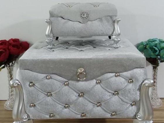 Dowery Quilted Pearl Clara 2 Li Dowry Chest Gray