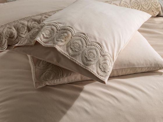 Ceylin Duvet Cover French Lace Cappucino