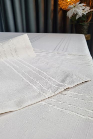 Corvver Table Cloth Rectangle 155x220, %100 Polyester Cappucino