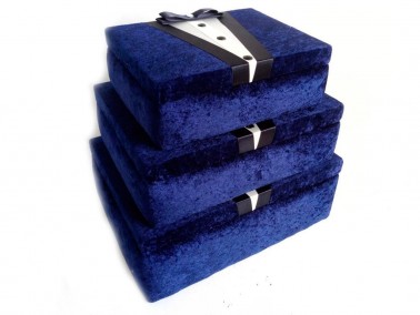 Dowry World - Groom Figured 3-Piece Dowery Chest Navy Blue Dowry World - Groom Figured 3-Piece Dowery Chest Navy Blue