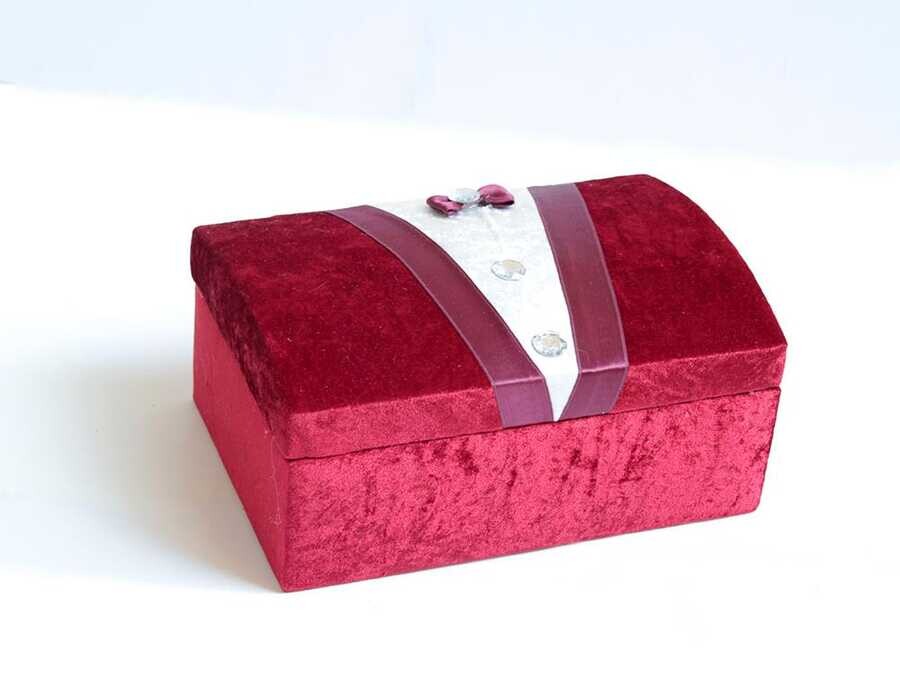 Groom Figured Velvet Chest Claret Red - Thumbnail