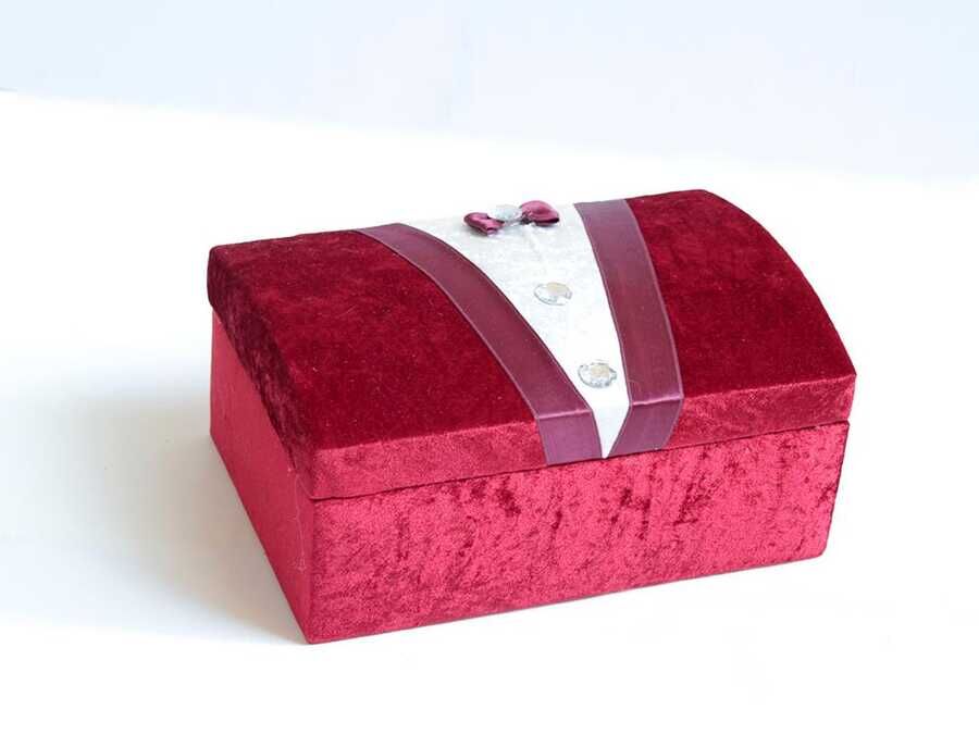 Groom Figured Velvet Chest Claret Red