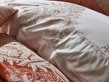 Lace Elenor Embroidered Duvet Cover Set - Thumbnail