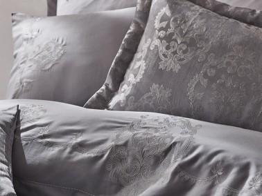 Lace Nilda Embroidered Duvet Cover Set - Thumbnail