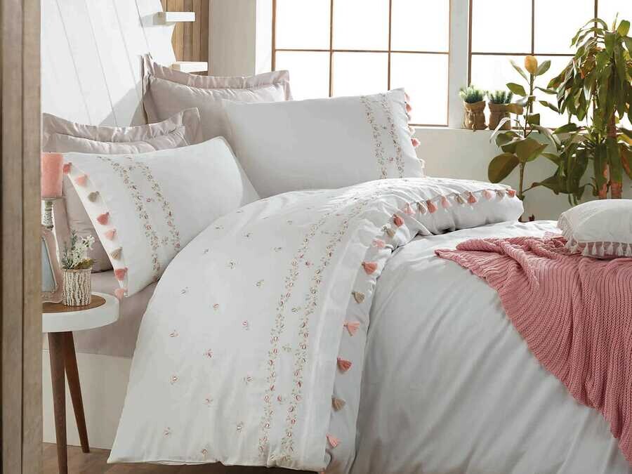 Dantela Royal Embroidery Tasseled Cotton Satin Duvet Cover Set - Thumbnail