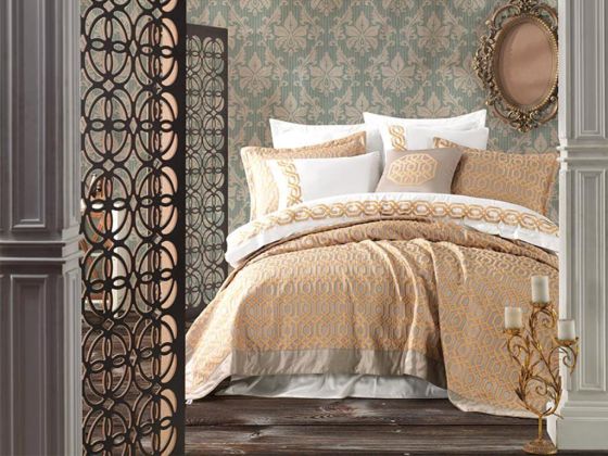 Lace Simena Embroidered Duvet Cover Set