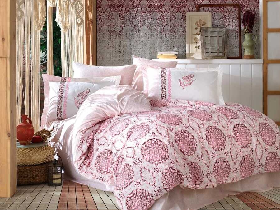 Hobby - Diamond Double Duvet Cover Set Claret Red