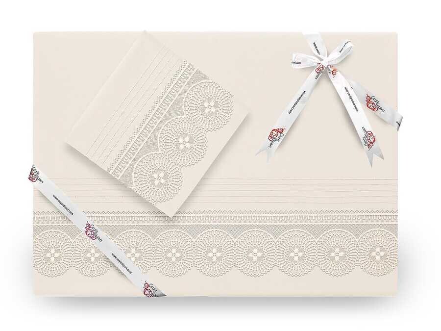 Dowry World - Dowryworld Birellaطقم غطاء لحاف لون كريمي Dowry World - Dowryworld Birellaطقم غطاء لحاف لون كريمي