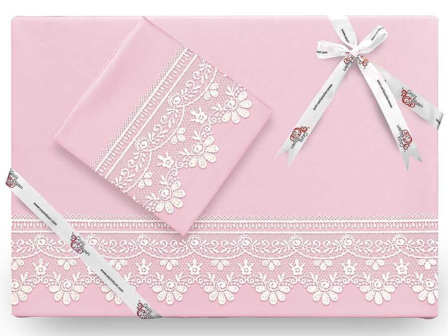 Dowry World - Efsun طقم غطاء لحاف مطرز لون وردي Dowry World - Efsun طقم غطاء لحاف مطرز لون وردي