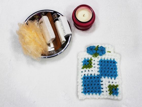 Handmade Pouch Fiber Karelim White Blue