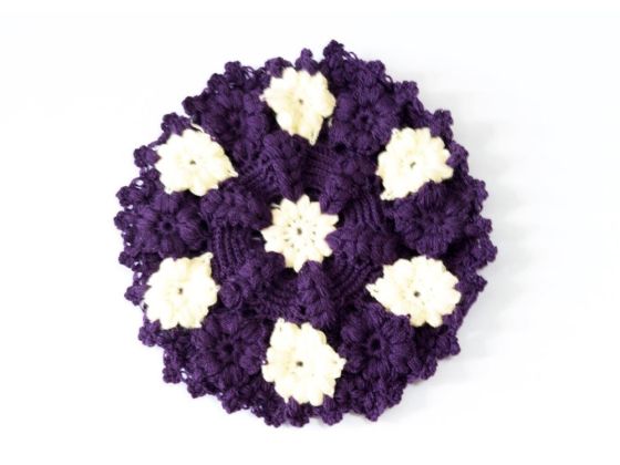 Handcrafted Wool Fiber Plum Daisy