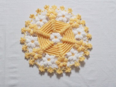 Çeyiz Diyarı - Handcrafted Wool Fiber Yellow Daisy Çeyiz Diyarı - Handcrafted Wool Fiber Yellow Daisy