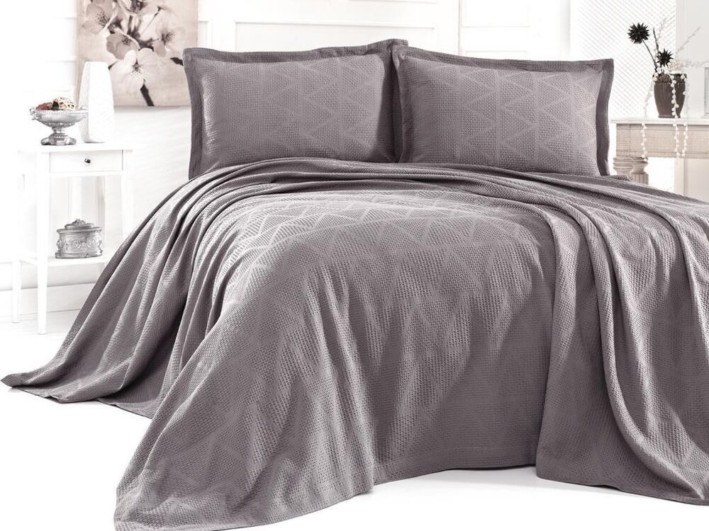 Elegant Double Bed Cover Set Gray