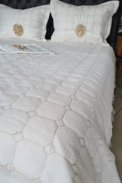 Elegant Cotton Bedspread Set 4pcs, Coverlet 260x260 with Pillowcase,Full Bed, Double Size Cream - Thumbnail