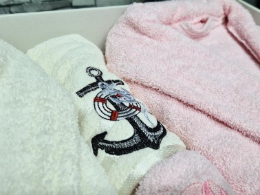 Family Embroidered Bathrobe Set 4 pcs, Bathrobe M-L, Towels 90x50 cm Cotton Cream Pink - Thumbnail