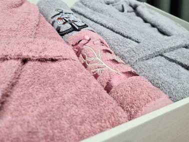 Family Embroidered Bathrobe Set 4 pcs, Bathrobe M-L, Towels 90x50 cm Cotton Dry Rose Gray - Thumbnail