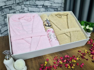 Family Embroidered Bathrobe Set 4 pcs, Bathrobe M-L, Towels 90x50 cm Cotton Pink Cappucino - Thumbnail